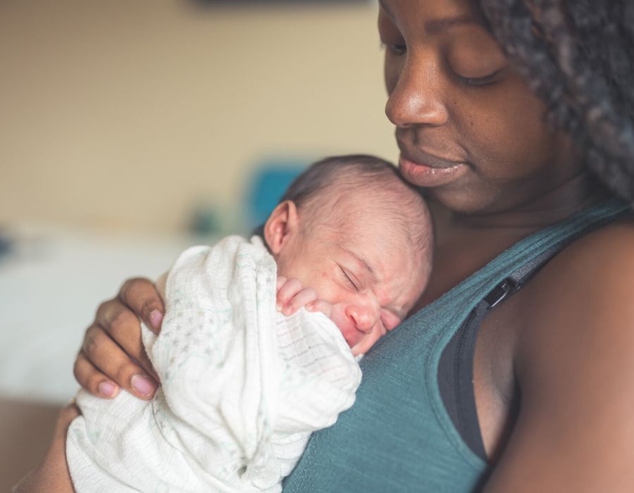 7 Pumping Essentials for Your Breastfeeding Journey