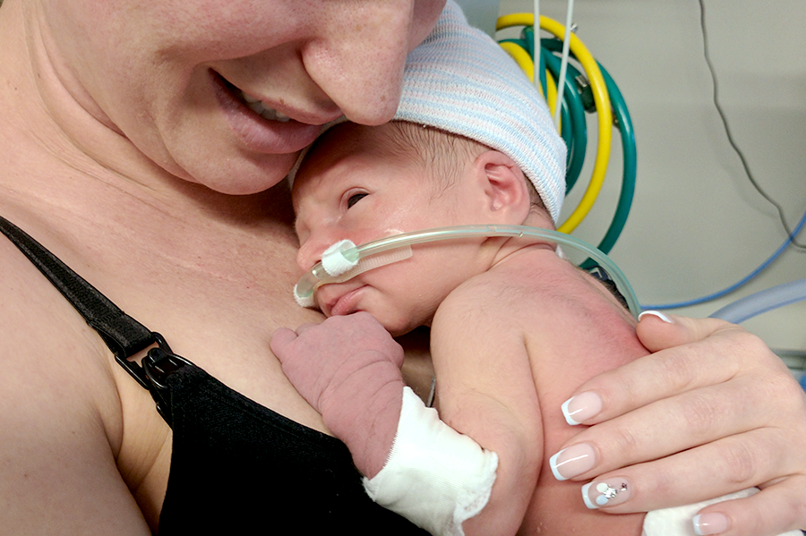 What You Need to Know About Pumping for Your Baby in the NICU